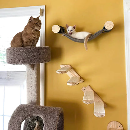 SkyLounge™ Wall-Mounted Cat Playground